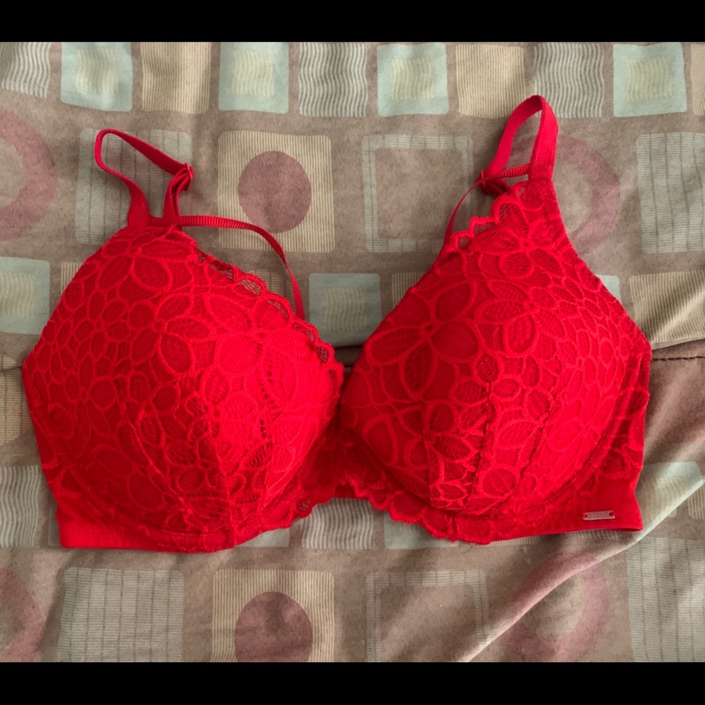 Victoria’s secret PINK date push up bra